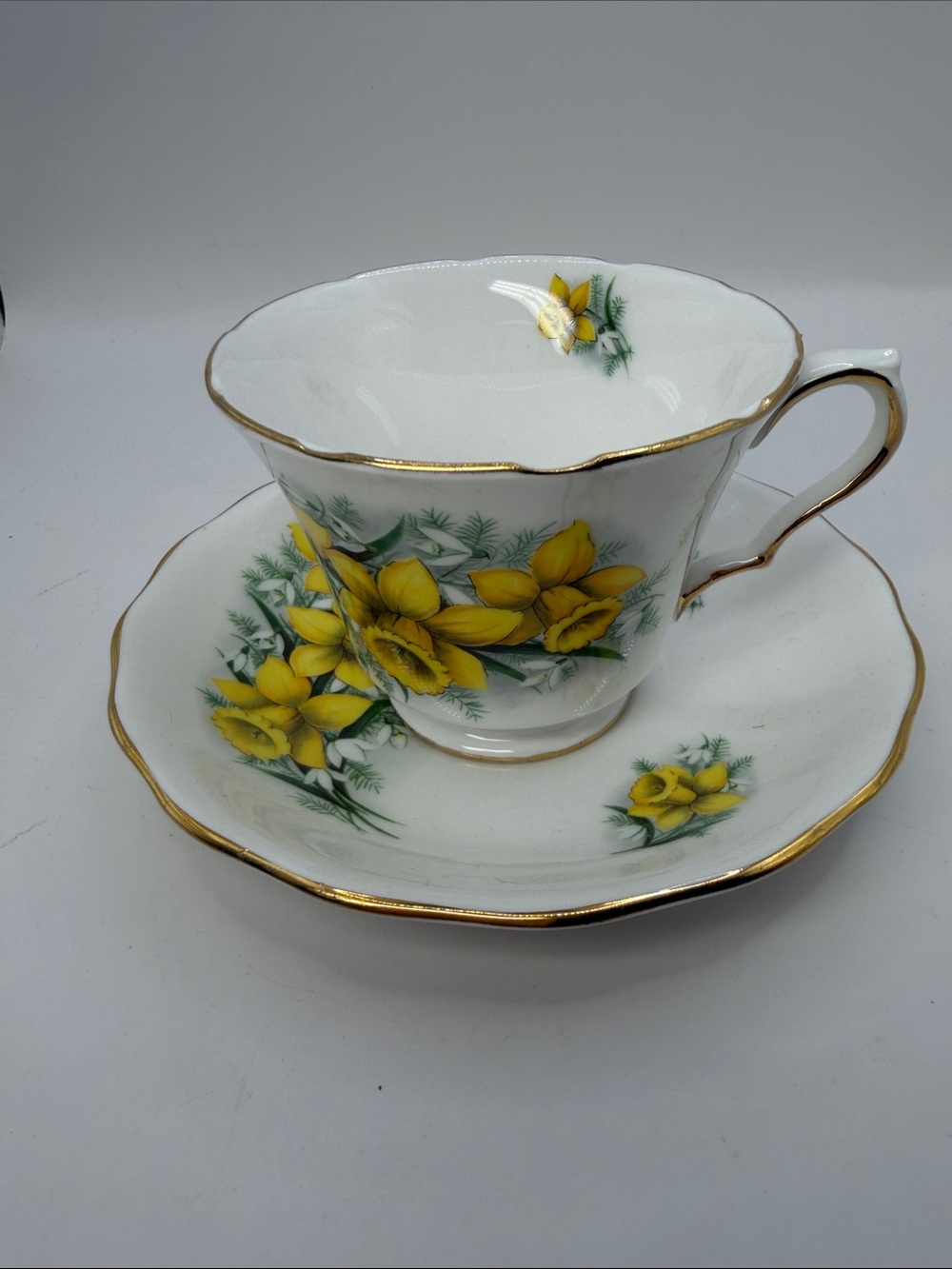 Royal Kent bone china Teacup and Saucer with Yellow Daffodil